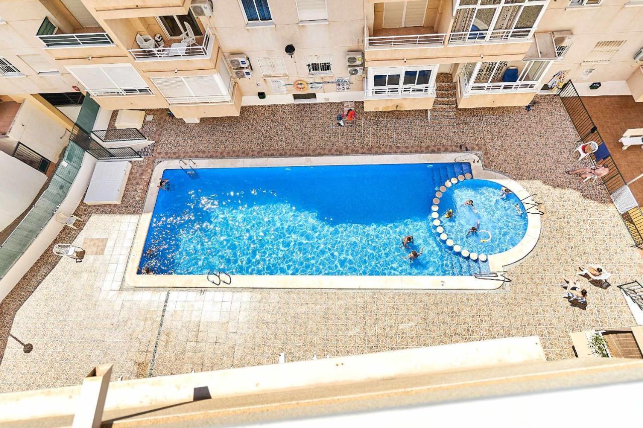 Espanhouse David 2 Bedroom Apartment Torrevieja With Pool Экстерьер фото